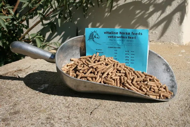 Veteranline Feed packaging